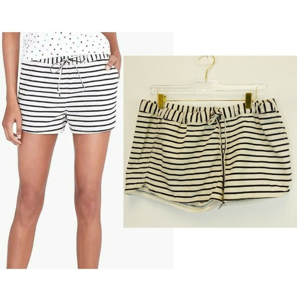 J. CREW Women's White Black Dolphin Shorts MEDIUM Beach Striped Mid Rise Relaxed - Picture 1 of 11